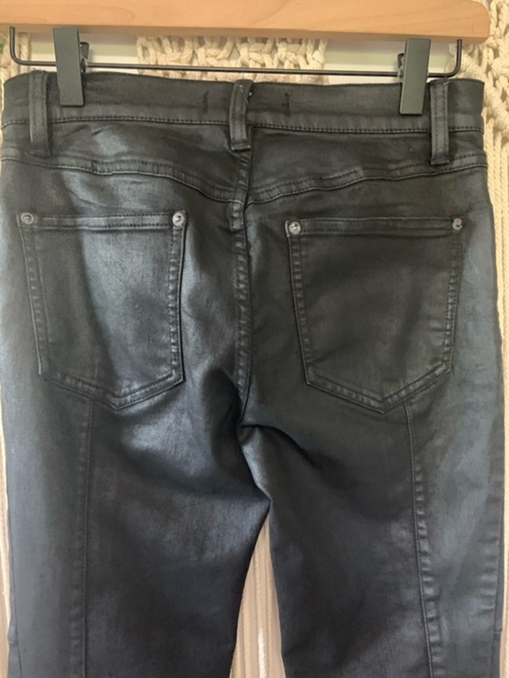 FREE PEOPLE Jillian Coated Moto Skinny Jeans Black Size 26 - Picture 5 of 10